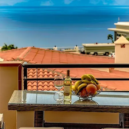 Ocean View La Arena Apartmán *